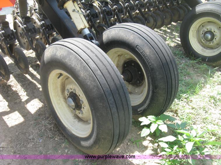 image for item L3840 Truax FLXII-818 Flex II grain drill