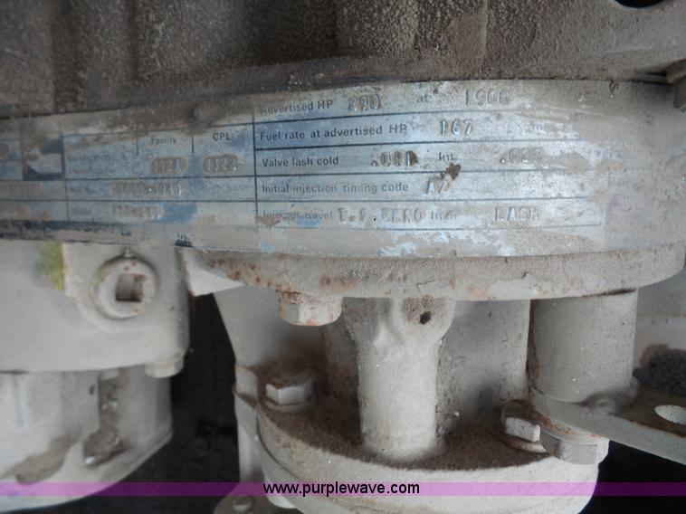 image for item L4836 1978 White Road Boss 2 silage/grain truck