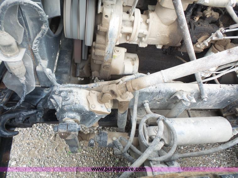 image for item L4836 1978 White Road Boss 2 silage/grain truck