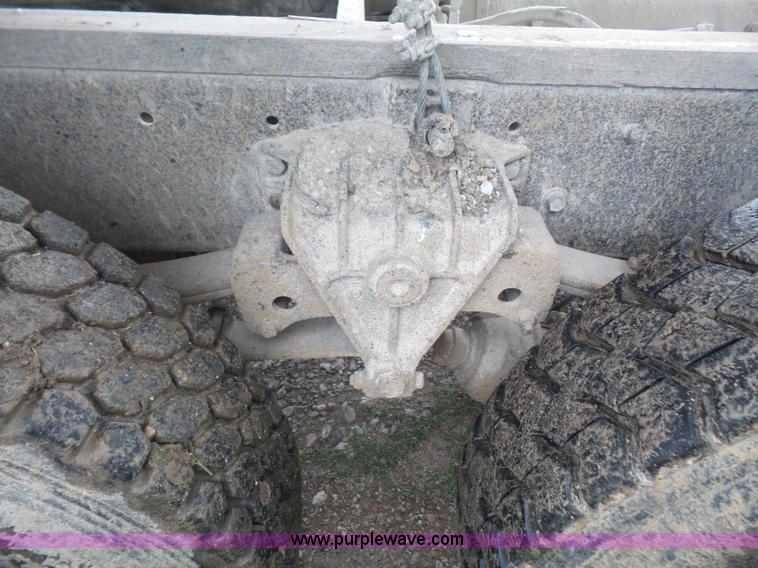 image for item L4836 1978 White Road Boss 2 silage/grain truck