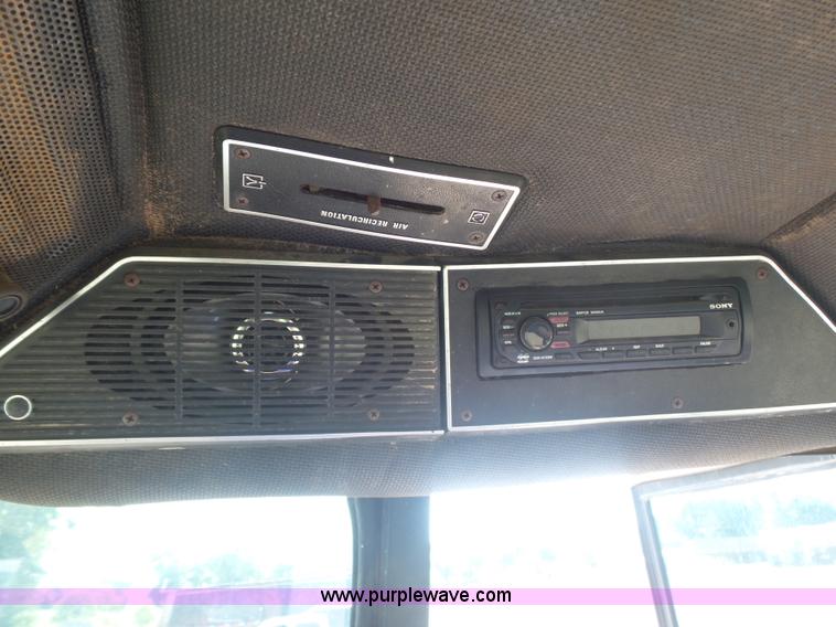 image for item L5915 International 1086 tractor