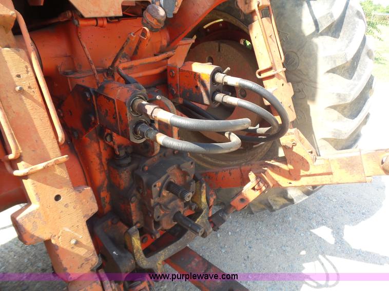 image for item L5915 International 1086 tractor