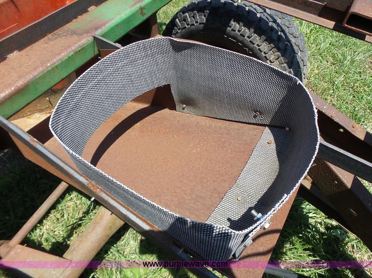 image for item L6121 Seed box platform