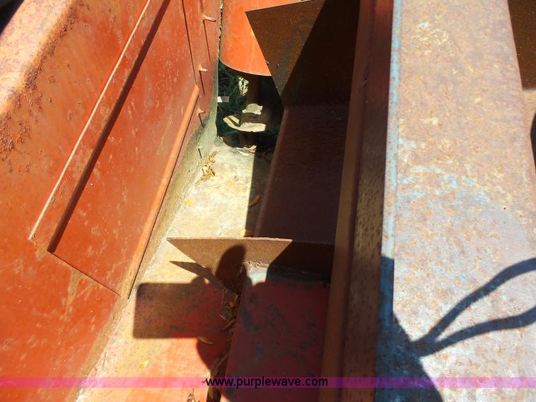 image for item L6121 Seed box platform