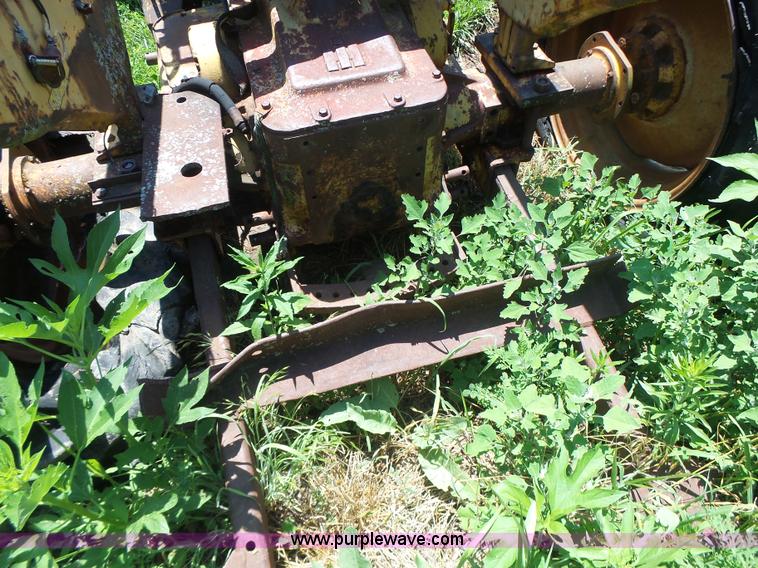 image for item L6126 International 3414 tractor