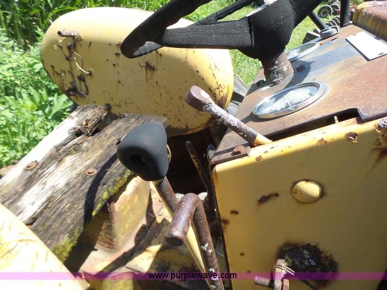 image for item L6126 International 3414 tractor