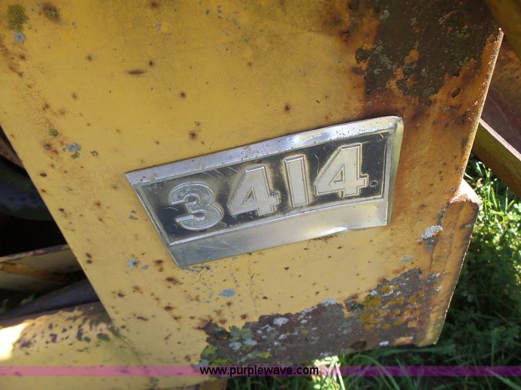 image for item L6126 International 3414 tractor