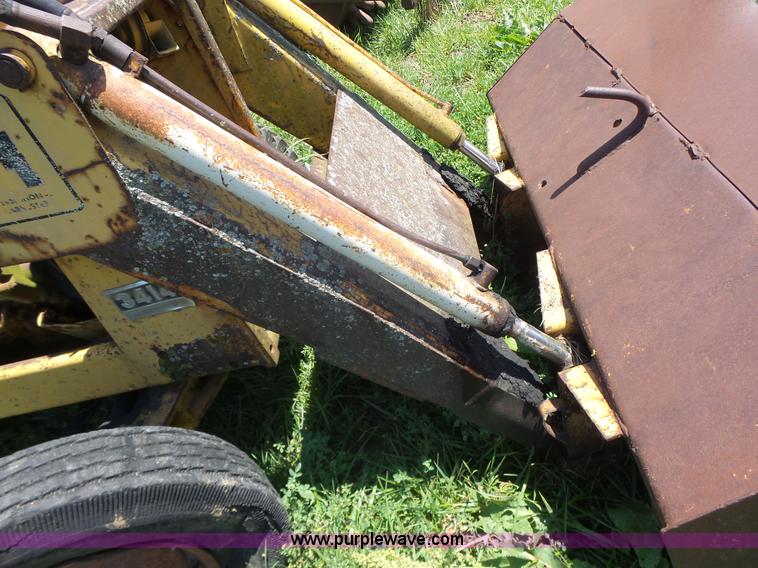 image for item L6126 International 3414 tractor