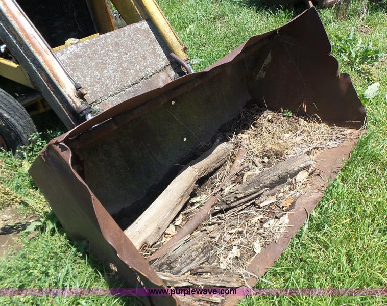 image for item L6126 International 3414 tractor