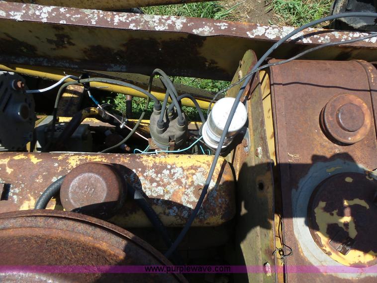 image for item L6126 International 3414 tractor