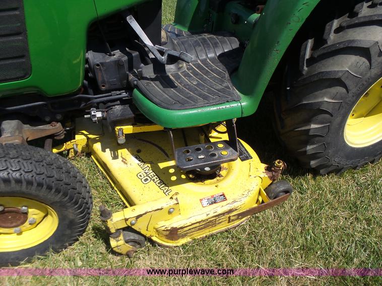 image for item L6151 1999 John Deere 4200 tractor