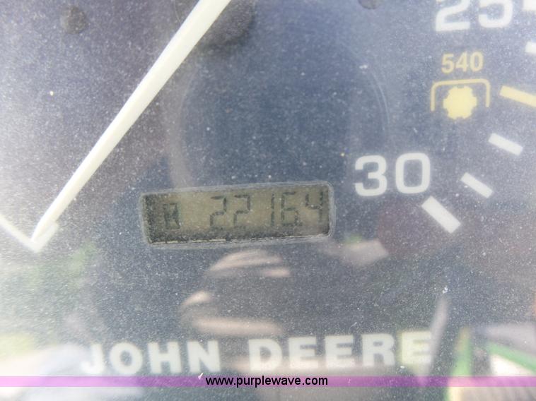 image for item L6151 1999 John Deere 4200 tractor