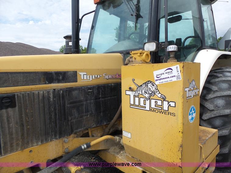 image for item L6170 New Holland 7740 tractor