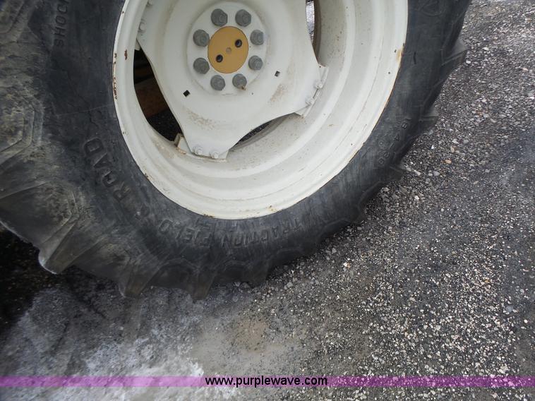 image for item L6170 New Holland 7740 tractor