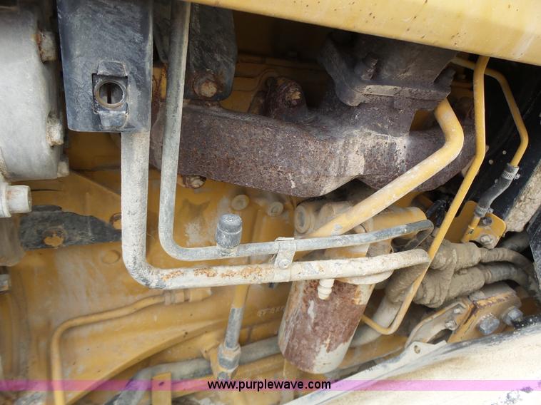 image for item L6170 New Holland 7740 tractor