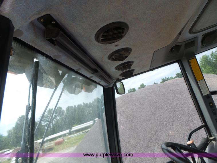 image for item L6170 New Holland 7740 tractor