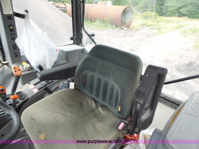 image for item L6170 New Holland 7740 tractor