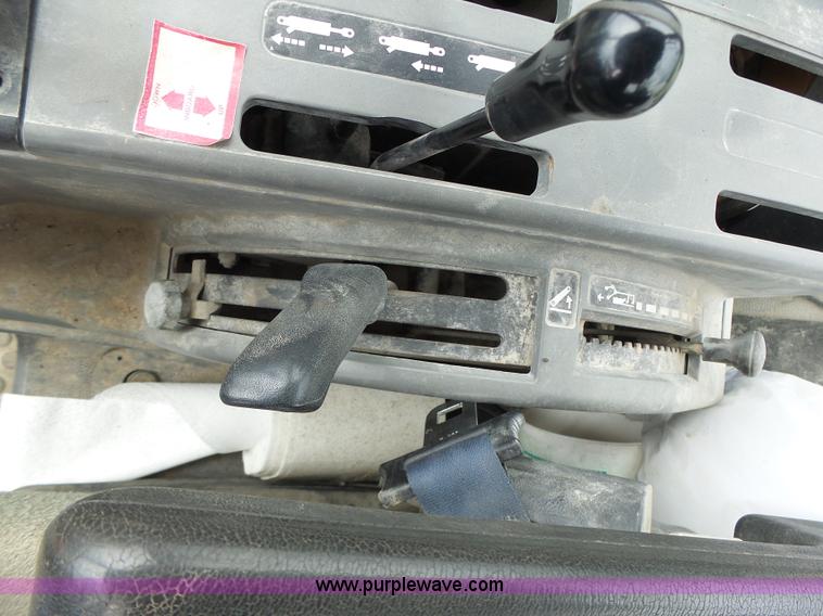 image for item L6170 New Holland 7740 tractor