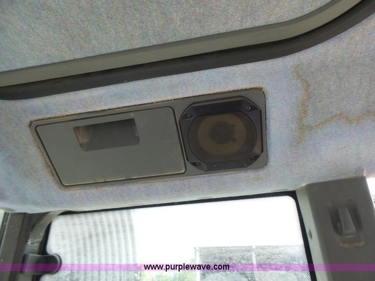 image for item L6170 New Holland 7740 tractor