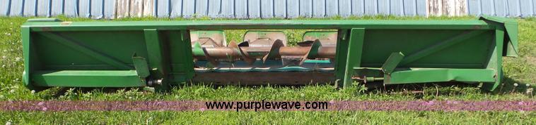 image for item L6754 John Deere 644 corn head
