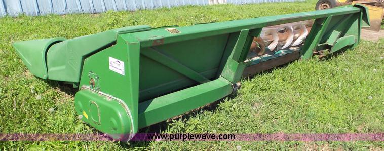 image for item L6754 John Deere 644 corn head