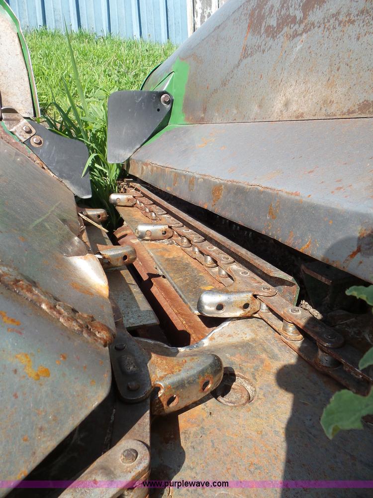 image for item L6754 John Deere 644 corn head