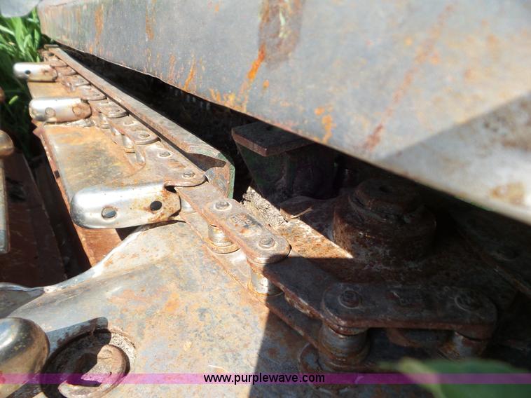 image for item L6754 John Deere 644 corn head