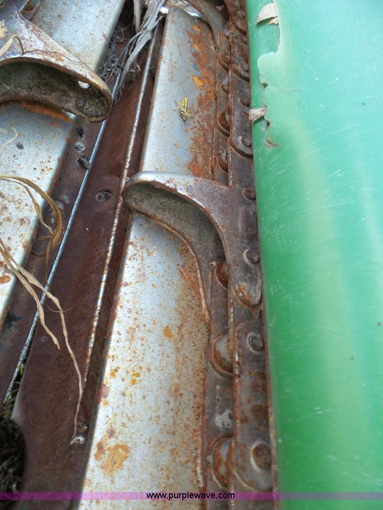 image for item L6754 John Deere 644 corn head
