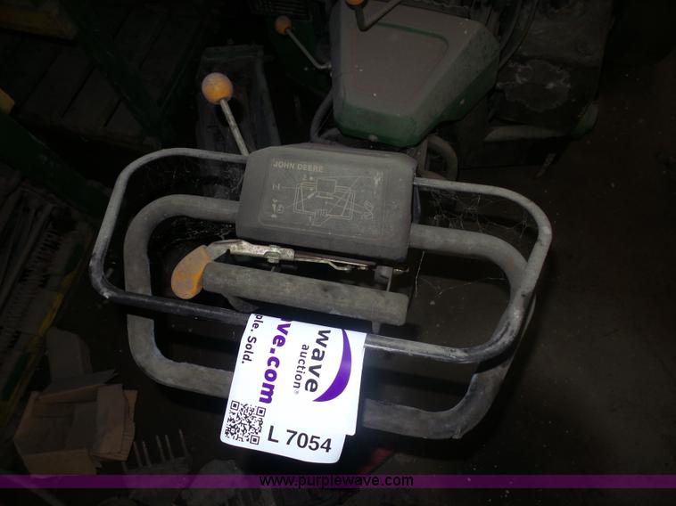 image for item L7054 John Deere Aercore 800 aerator