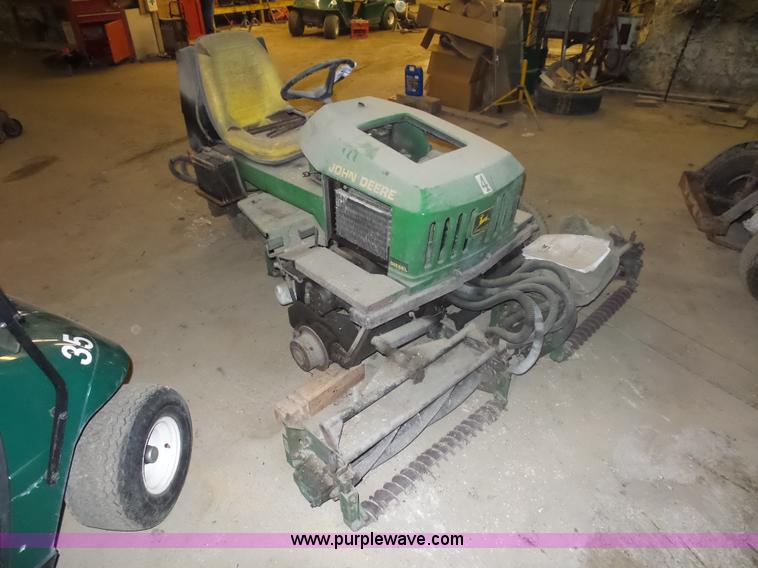 image for item L7055 John Deere 2653A lawn mower