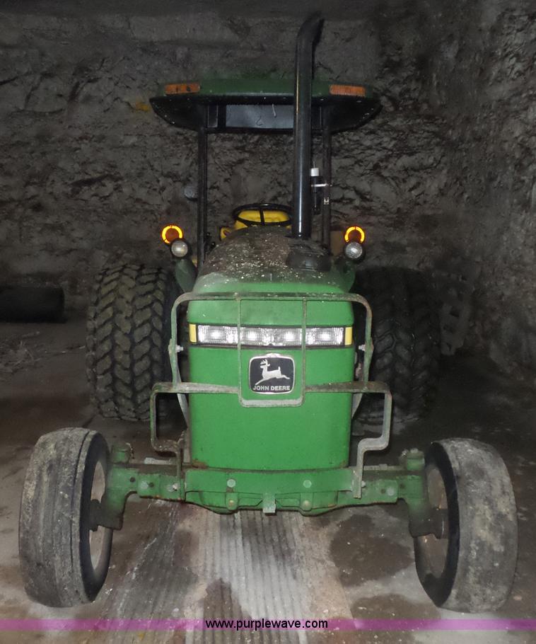 image for item L7058 John Deere 2755 tractor