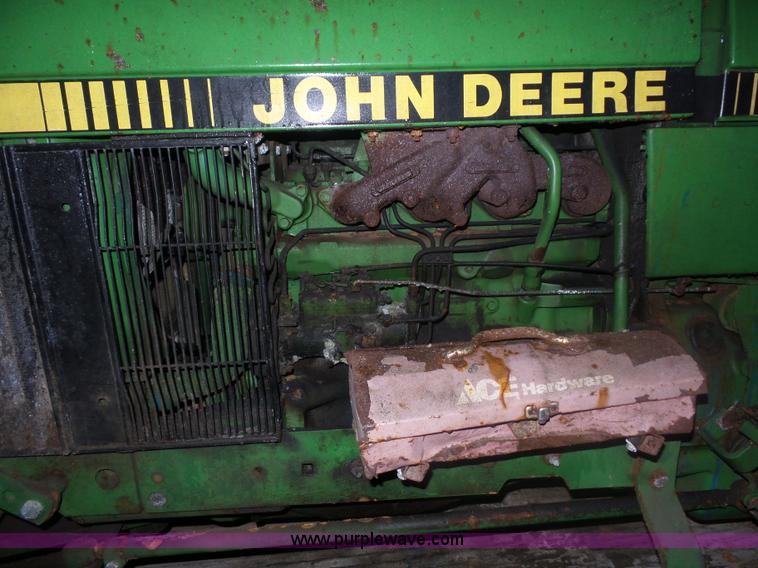 image for item L7058 John Deere 2755 tractor