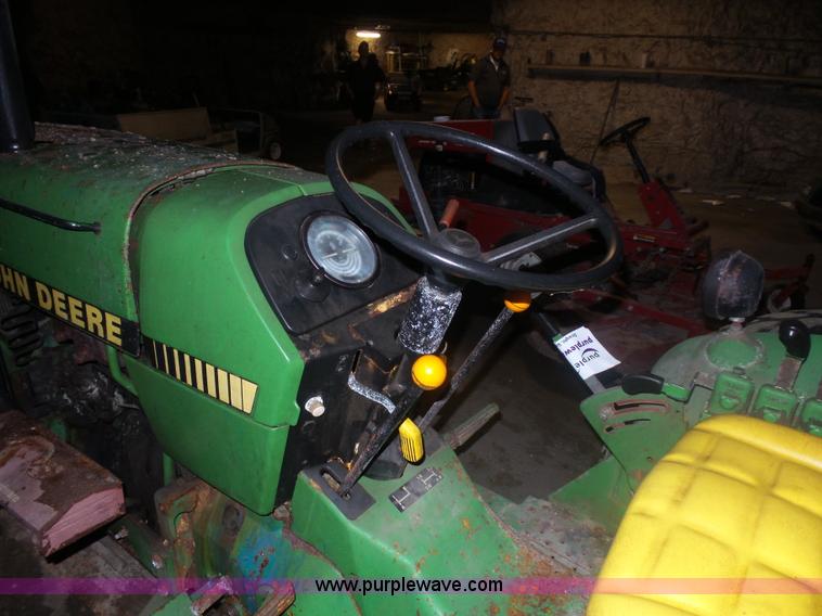 image for item L7058 John Deere 2755 tractor