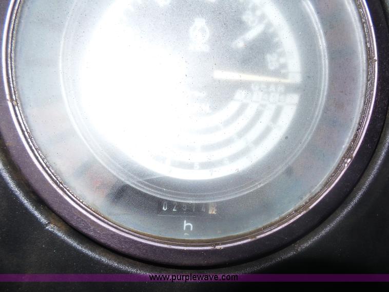 image for item L7058 John Deere 2755 tractor