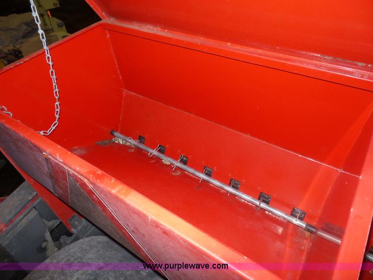 image for item L7061 Redexim 1500A overseeder