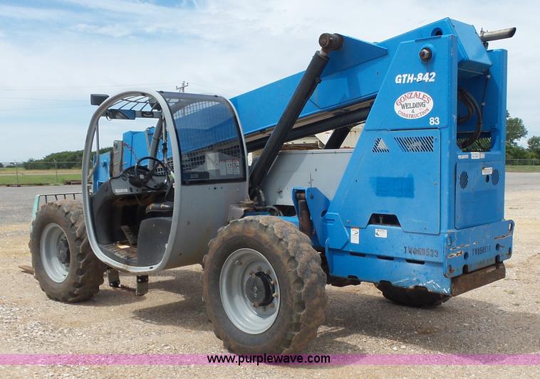 image for item AE9042 2006 Genie GTH-842 telehandler