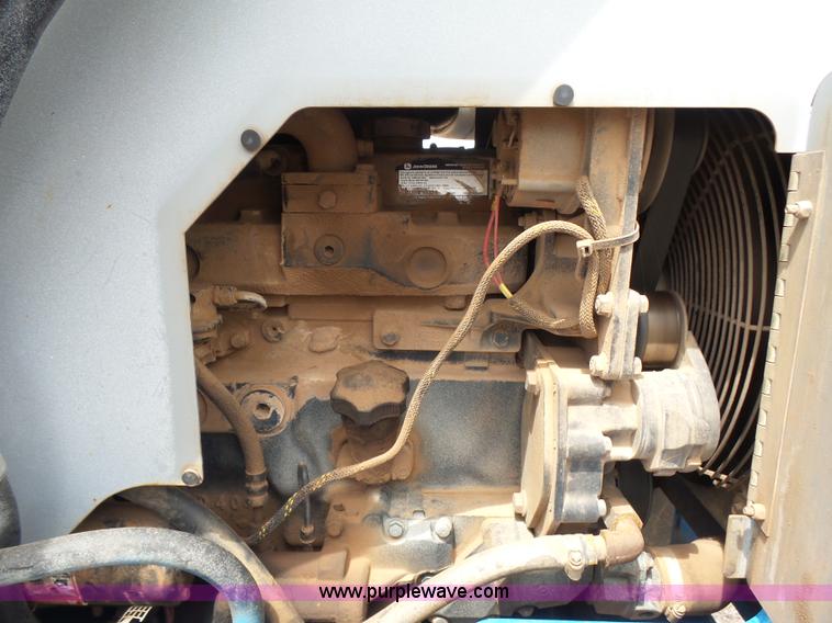 image for item AE9042 2006 Genie GTH-842 telehandler