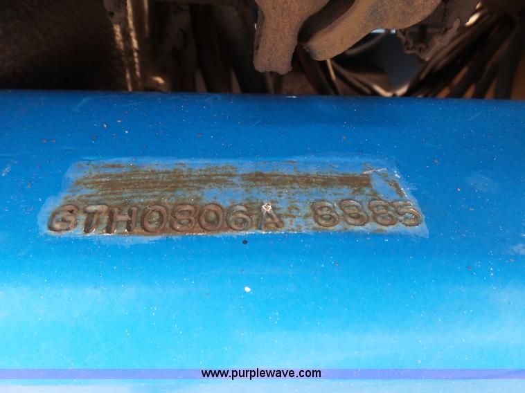 image for item AE9042 2006 Genie GTH-842 telehandler