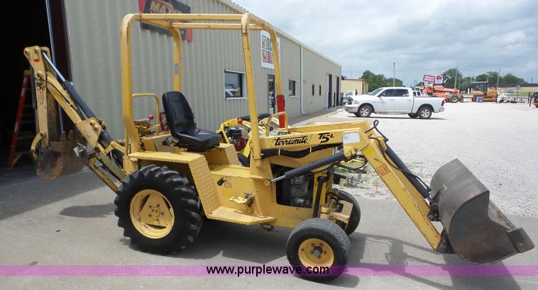 image for item AG9183 Terramite T5C backhoe