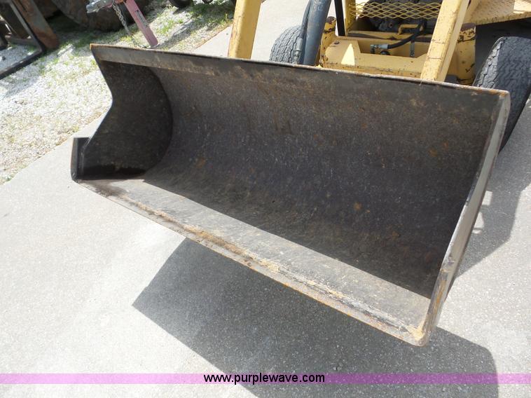 image for item AG9183 Terramite T5C backhoe