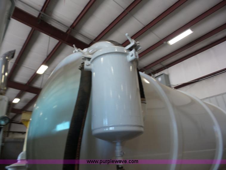 image for item AG9218 2005 Lely 80BBL vacuum bed