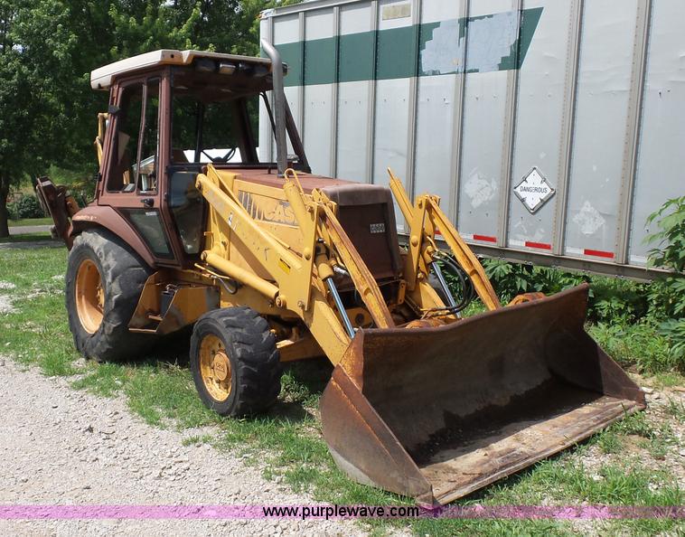 image for item AV9917 1990 Case 580K backhoe