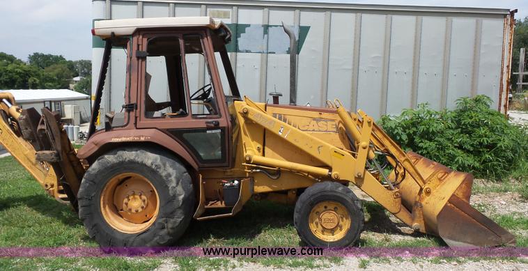 image for item AV9917 1990 Case 580K backhoe