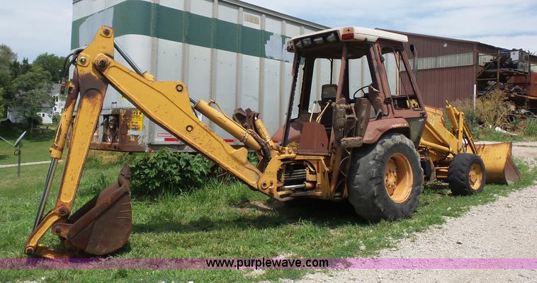image for item AV9917 1990 Case 580K backhoe