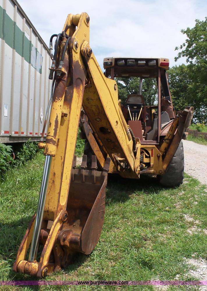 image for item AV9917 1990 Case 580K backhoe