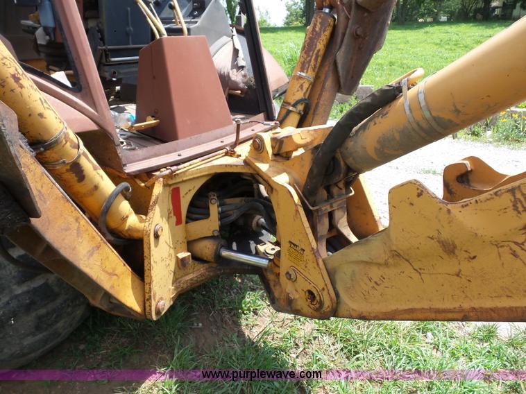 image for item AV9917 1990 Case 580K backhoe