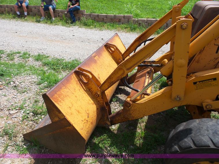 image for item AV9917 1990 Case 580K backhoe