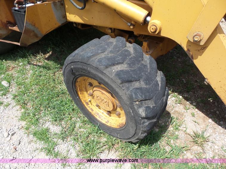 image for item AV9917 1990 Case 580K backhoe