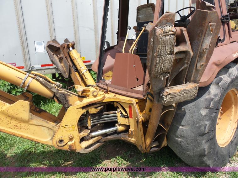 image for item AV9917 1990 Case 580K backhoe