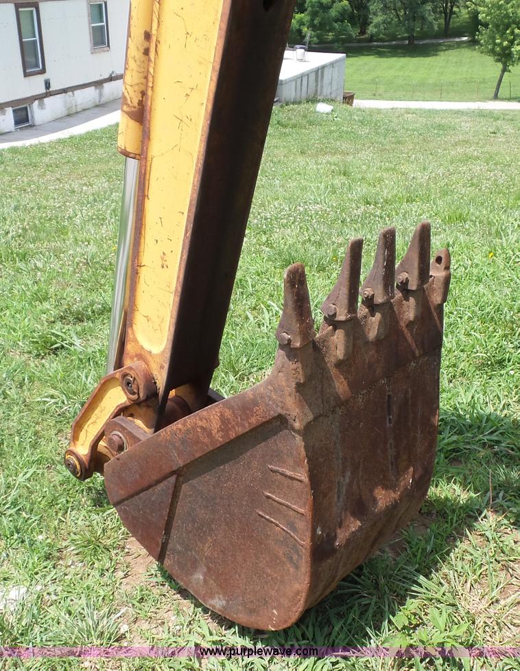 image for item AV9917 1990 Case 580K backhoe